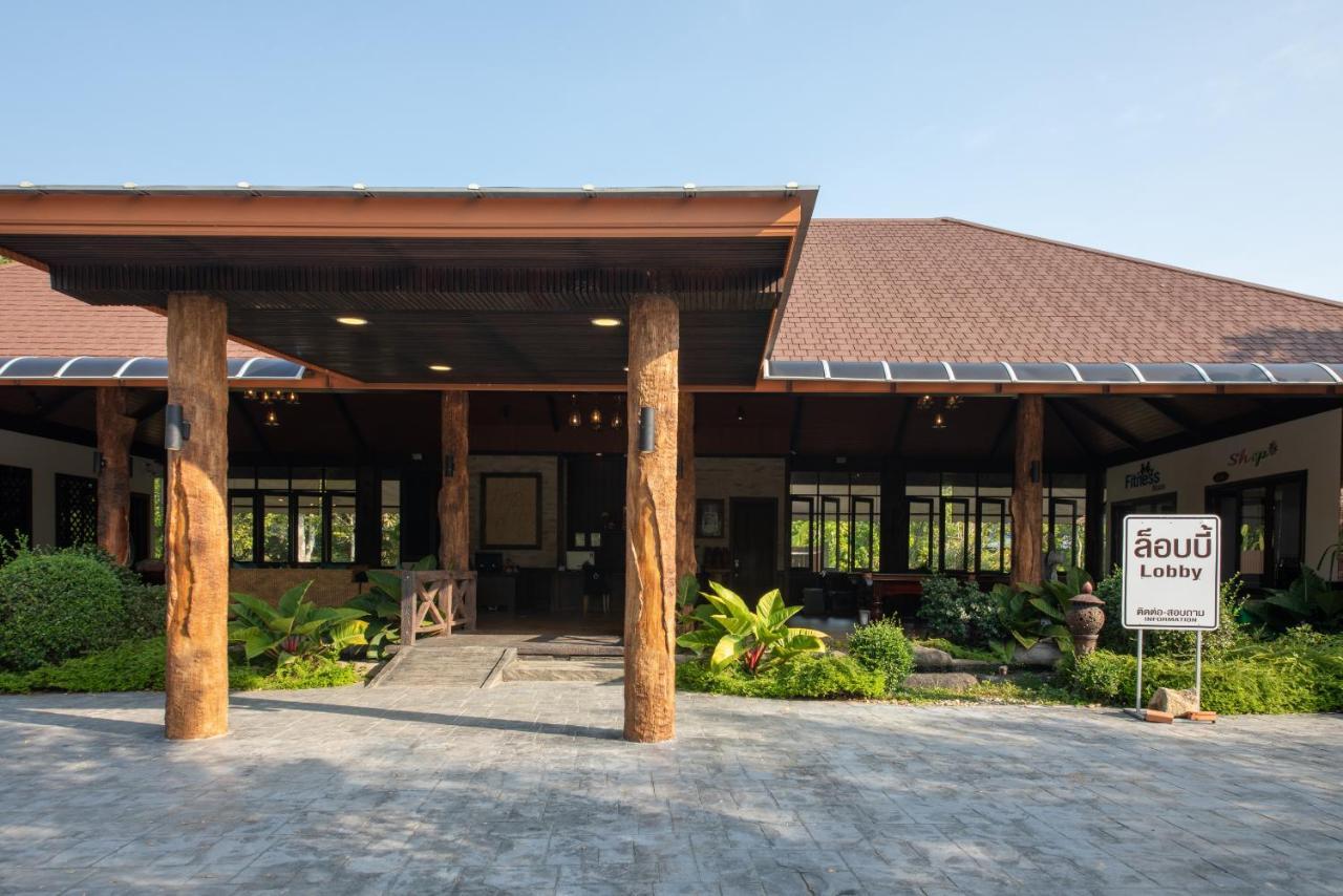 Rnana Grand Hotel Phang Nga Exterior photo