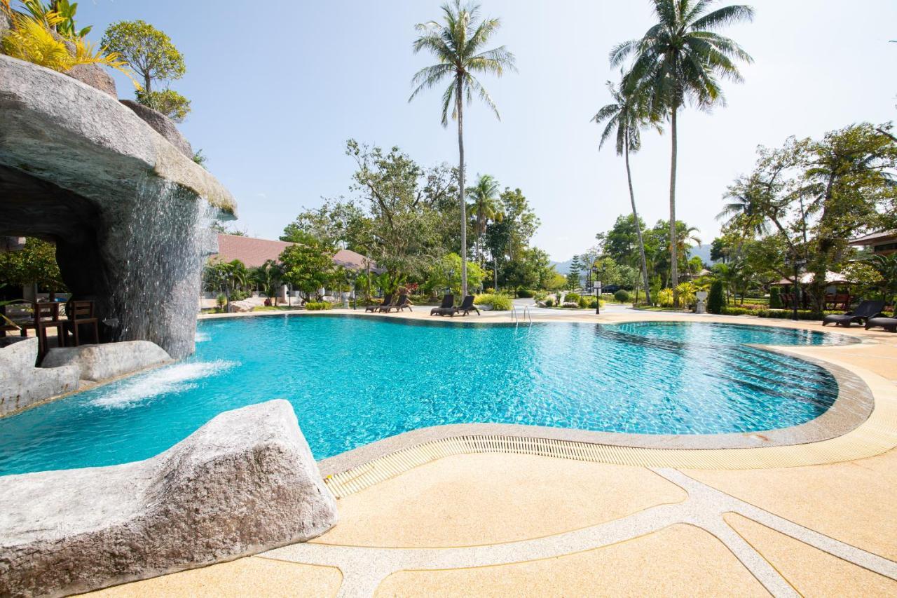 Rnana Grand Hotel Phang Nga Exterior photo