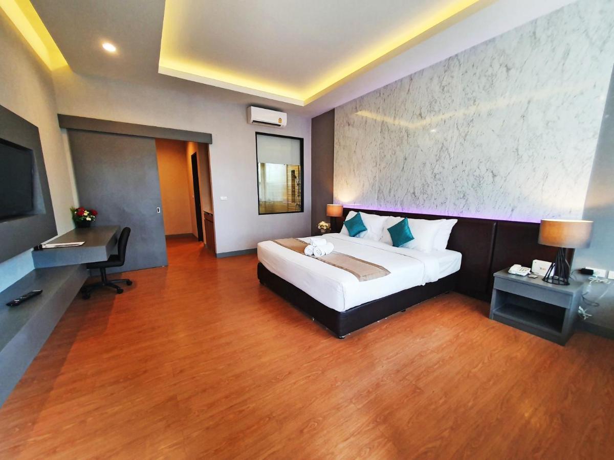 Rnana Grand Hotel Phang Nga Exterior photo